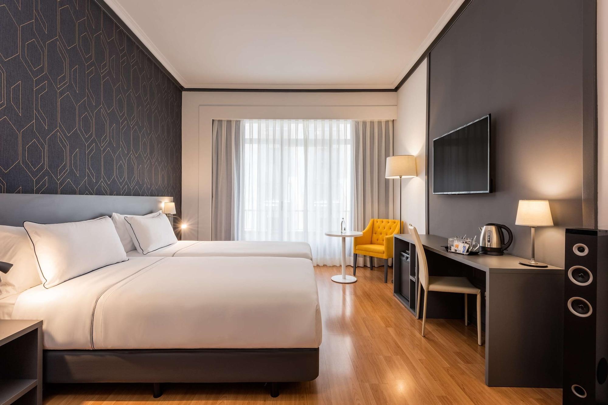 Hotel Madrid Plaza De Espana, Affiliated By Melia Εξωτερικό φωτογραφία